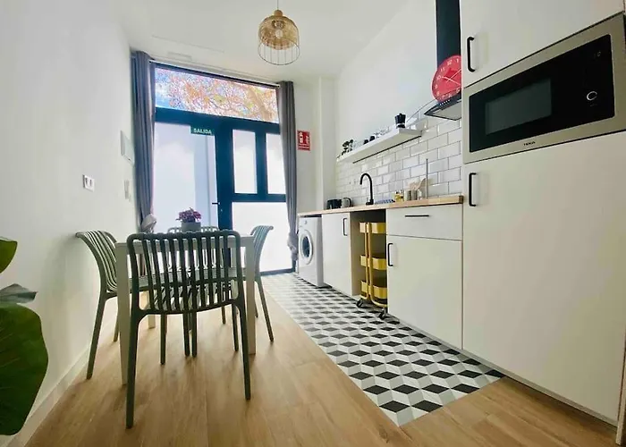 Nice & Cozy Flat Close The Beach