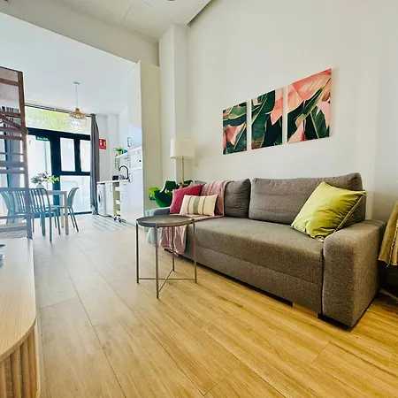 Nice & Cozy Flat Close The Beach Valencia Exterior photo